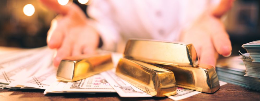 Gruppo di lingotti d'oro da investimento